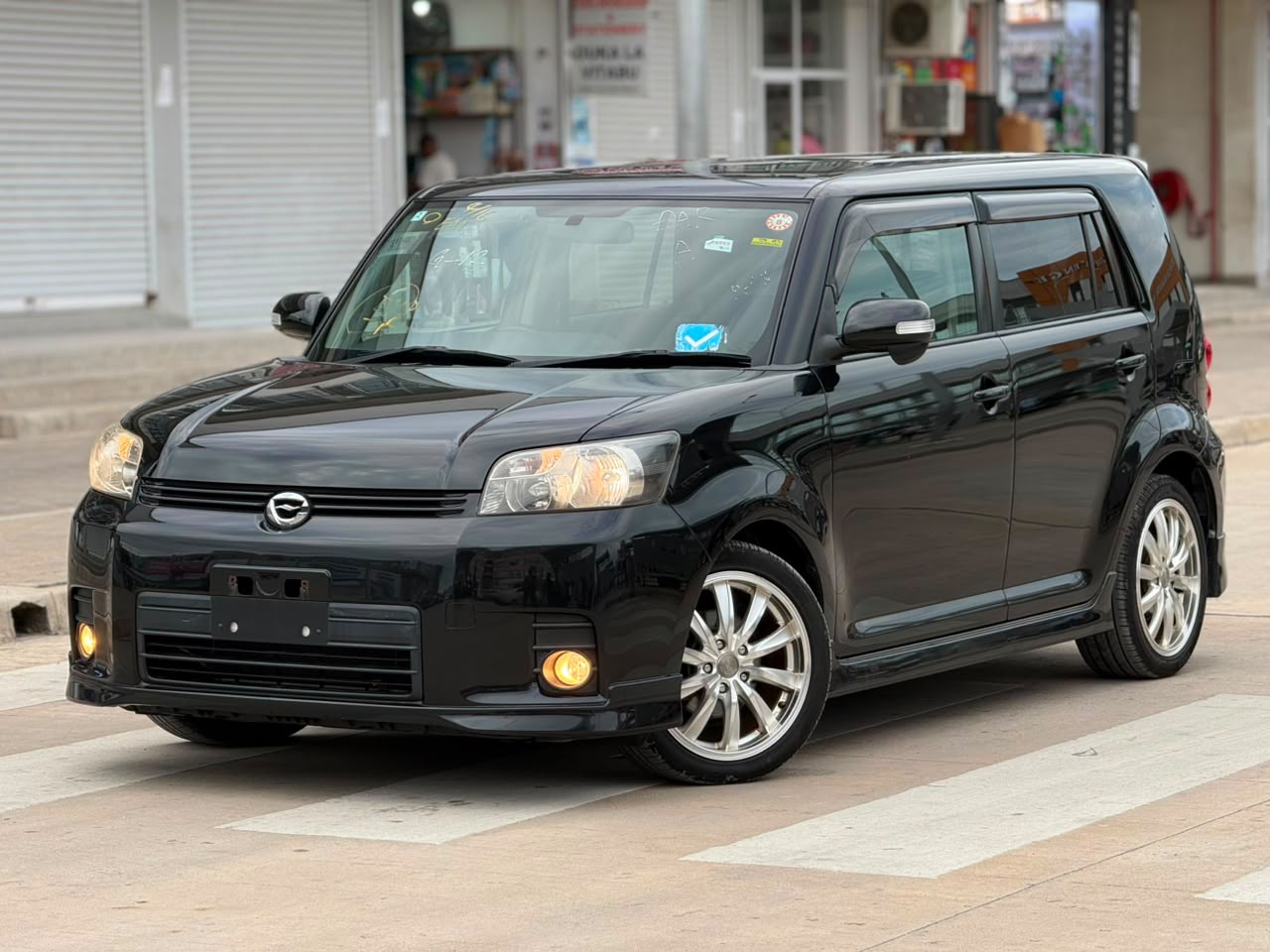 TOYOTA COROLLA RUMION thumbnail 2